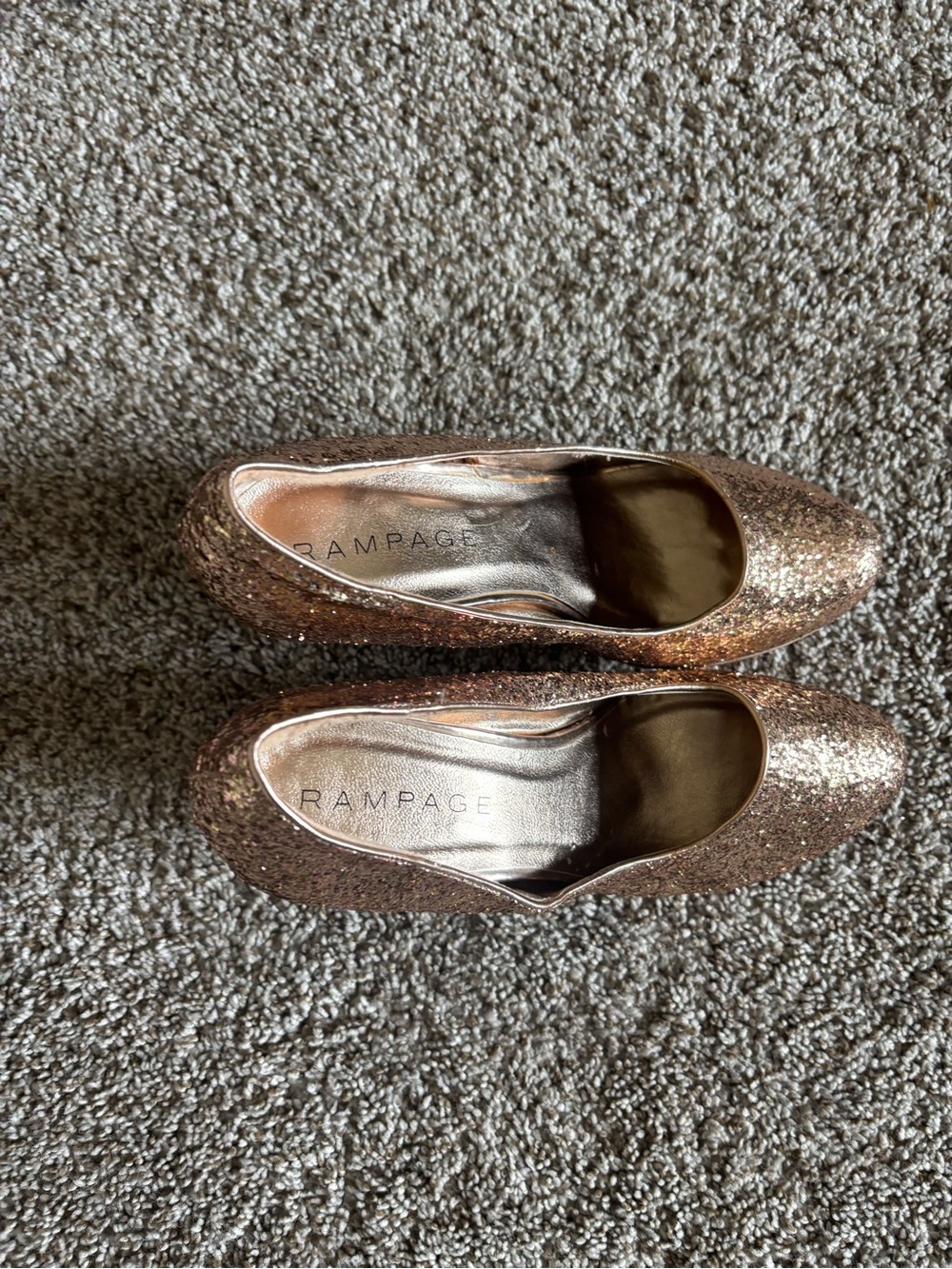Rampage Rose Gold Glitter Pumps